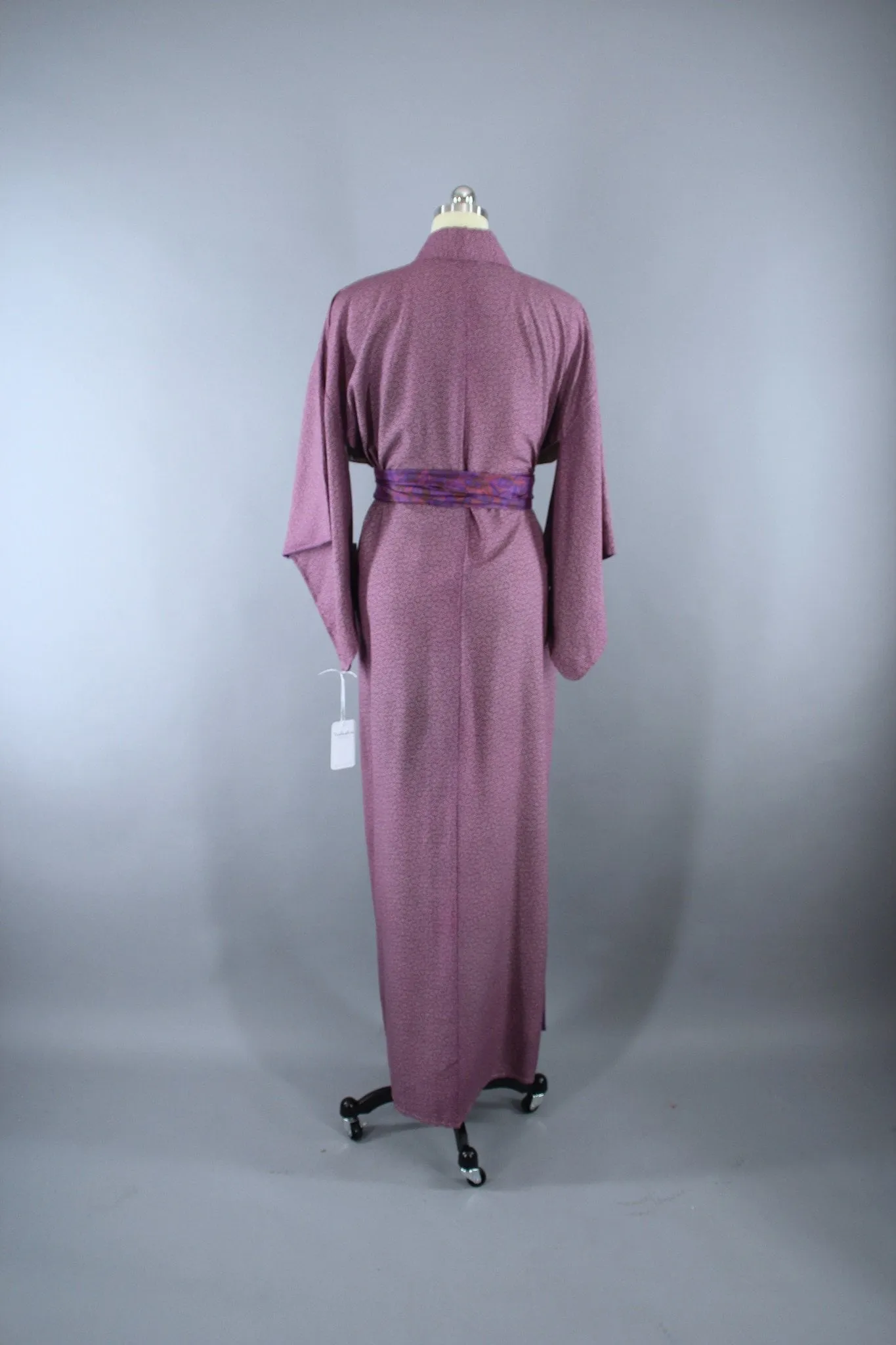 1970s Vintage Kimono Robe in Purple and White Tiny Floral Print