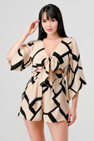ALL OVER LINEN PRINTED 3/4 SLEEVE FRONT TIE ROMPER