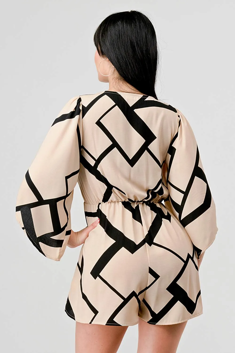 ALL OVER LINEN PRINTED 3/4 SLEEVE FRONT TIE ROMPER