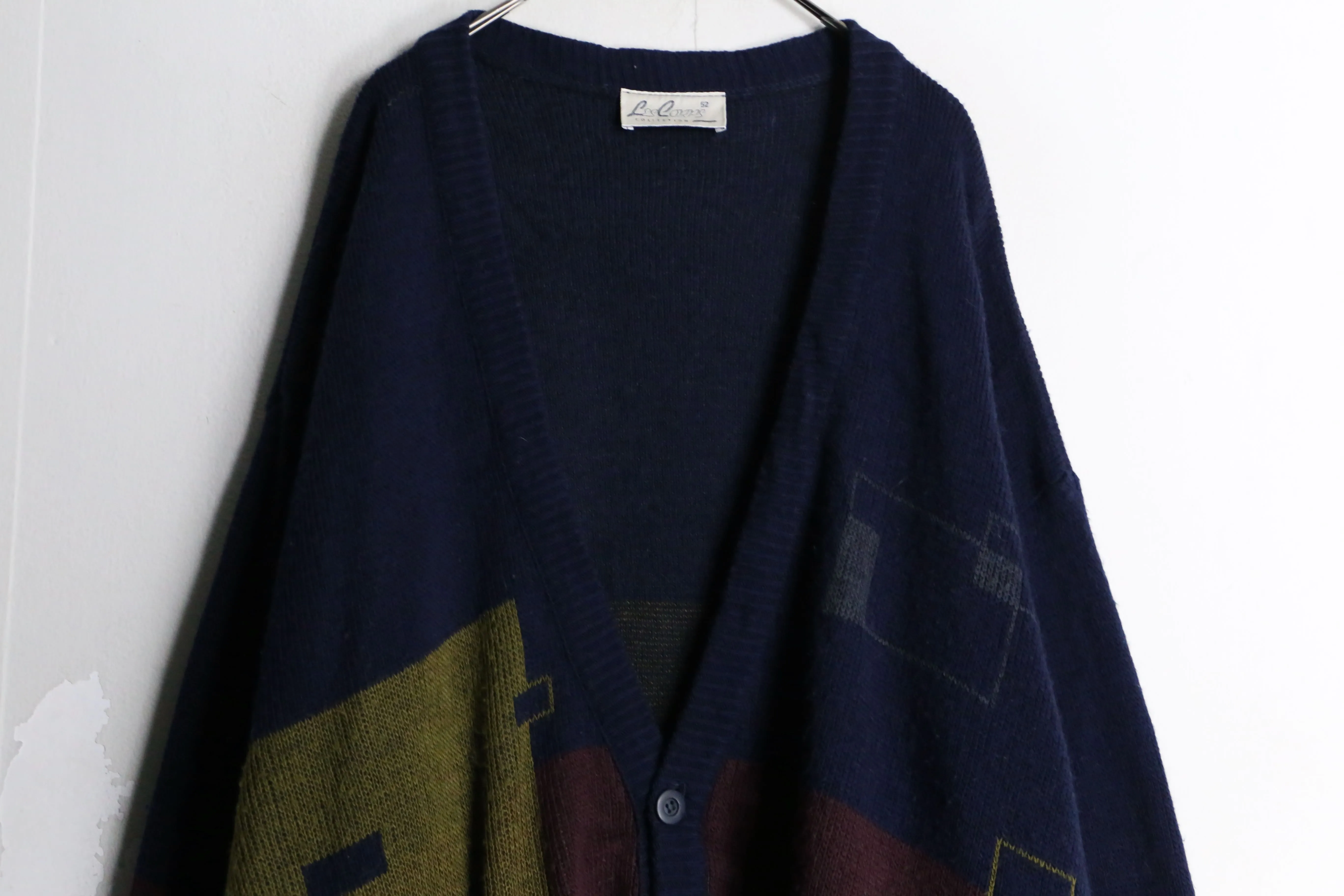 Asymmetry design cardigan
