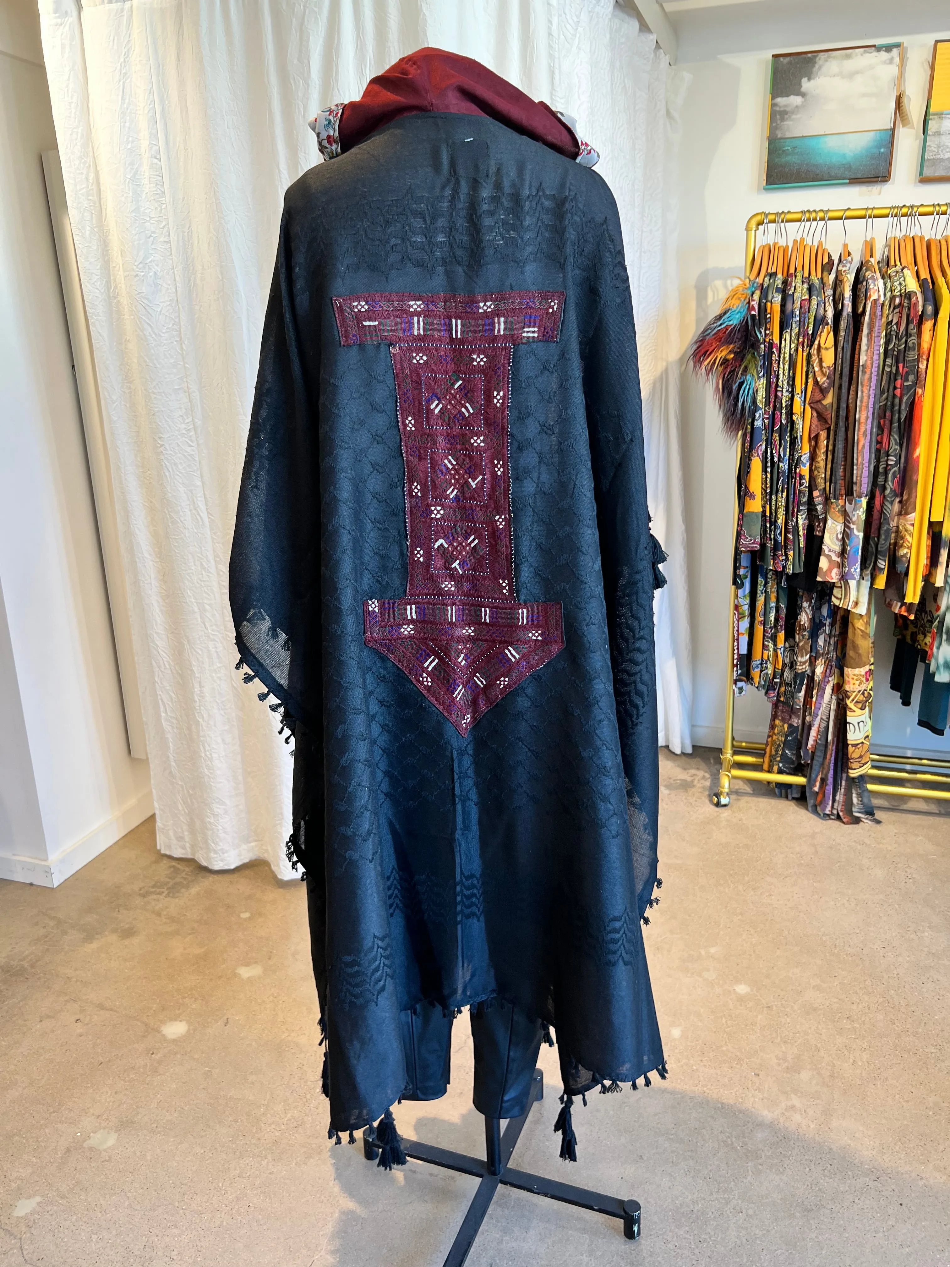 Badiwan Hooded Caftan