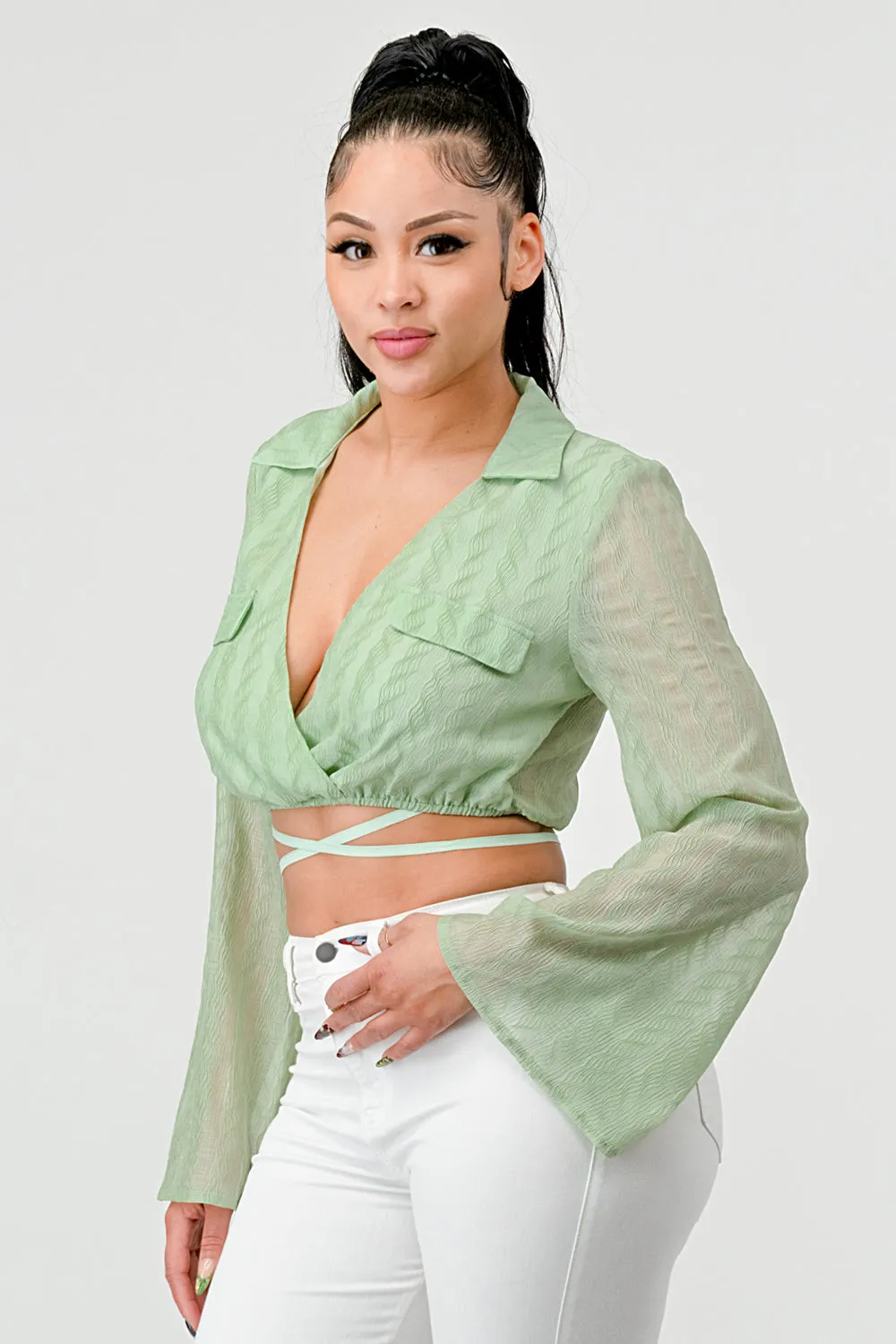 CRINKLED SATIN DRAWSTRING CROPPED SHIRT TOP