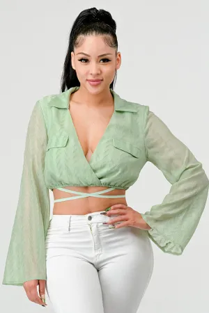 CRINKLED SATIN DRAWSTRING CROPPED SHIRT TOP