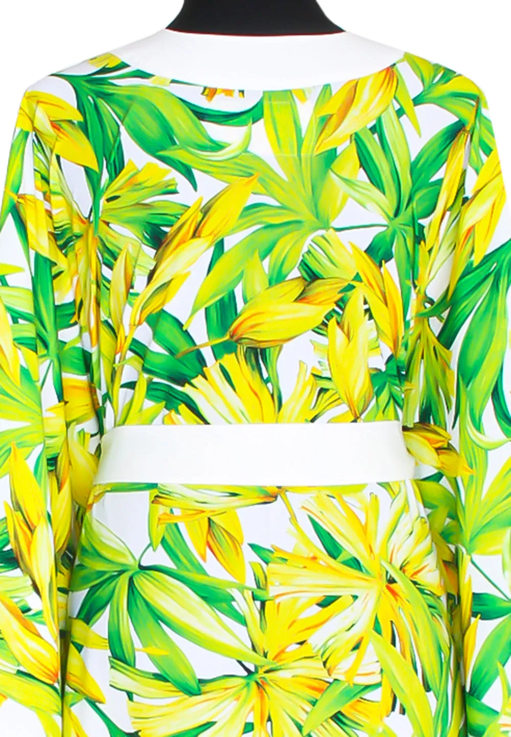 Euphoria – Secret Garden Kimono (Off-White)