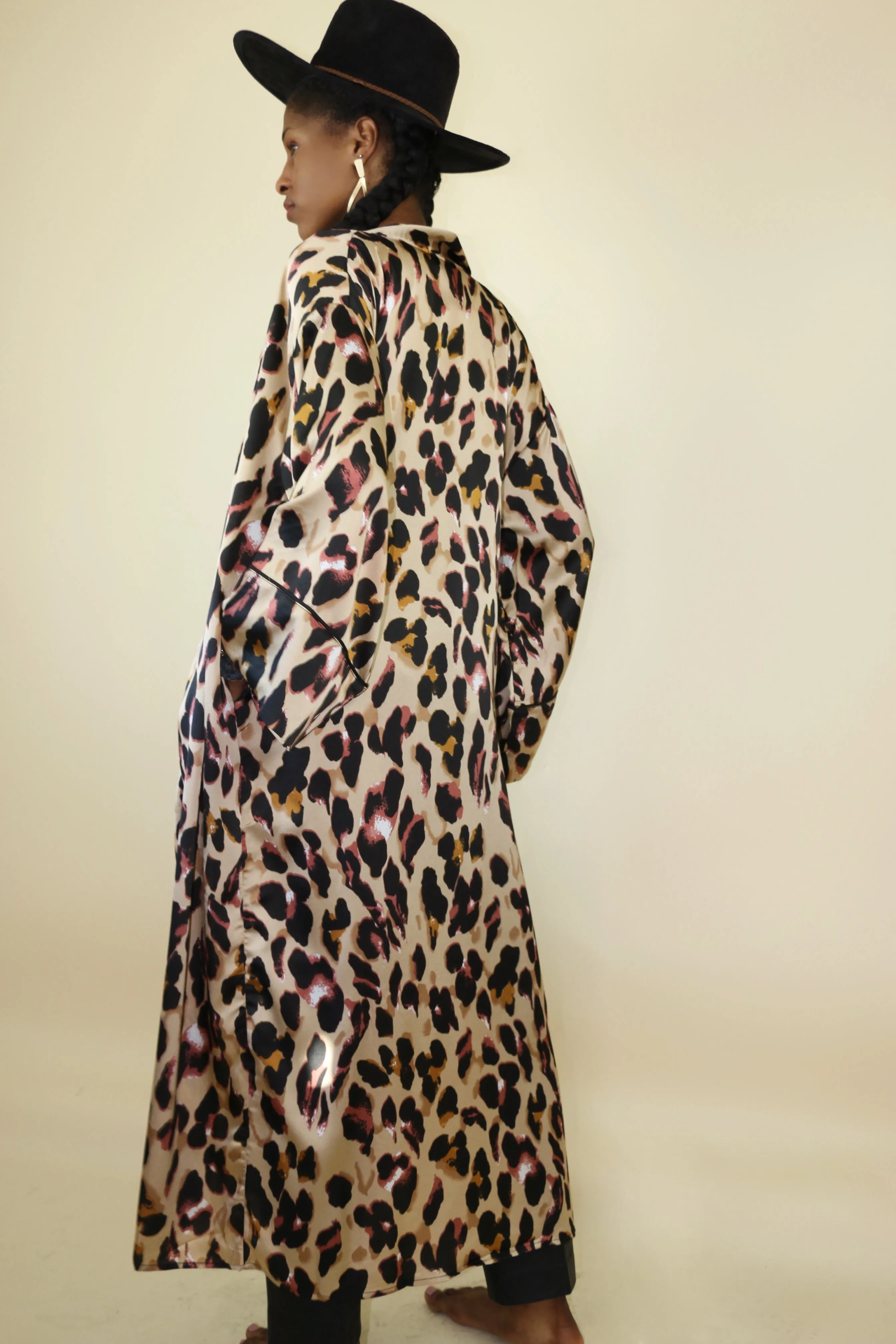 Lela Leopard Kimono