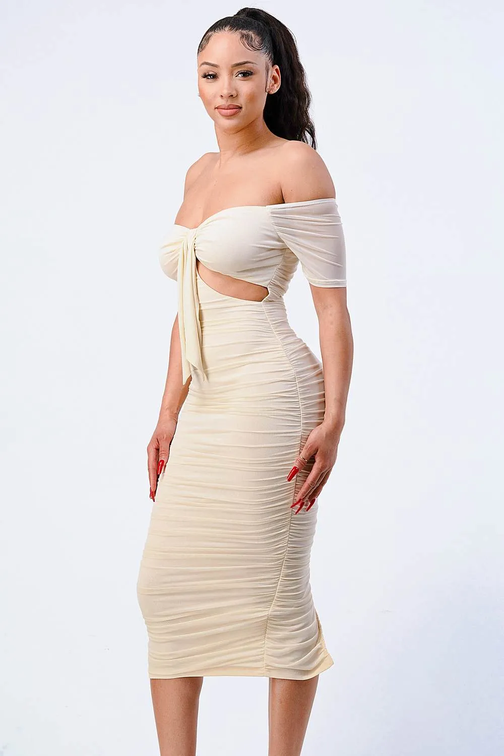 LUX OFF SHOULDER SIDE CUT KNOT TIE MIDI DRESS