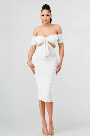 LUX OFF SHOULDER SIDE CUT KNOT TIE MIDI DRESS