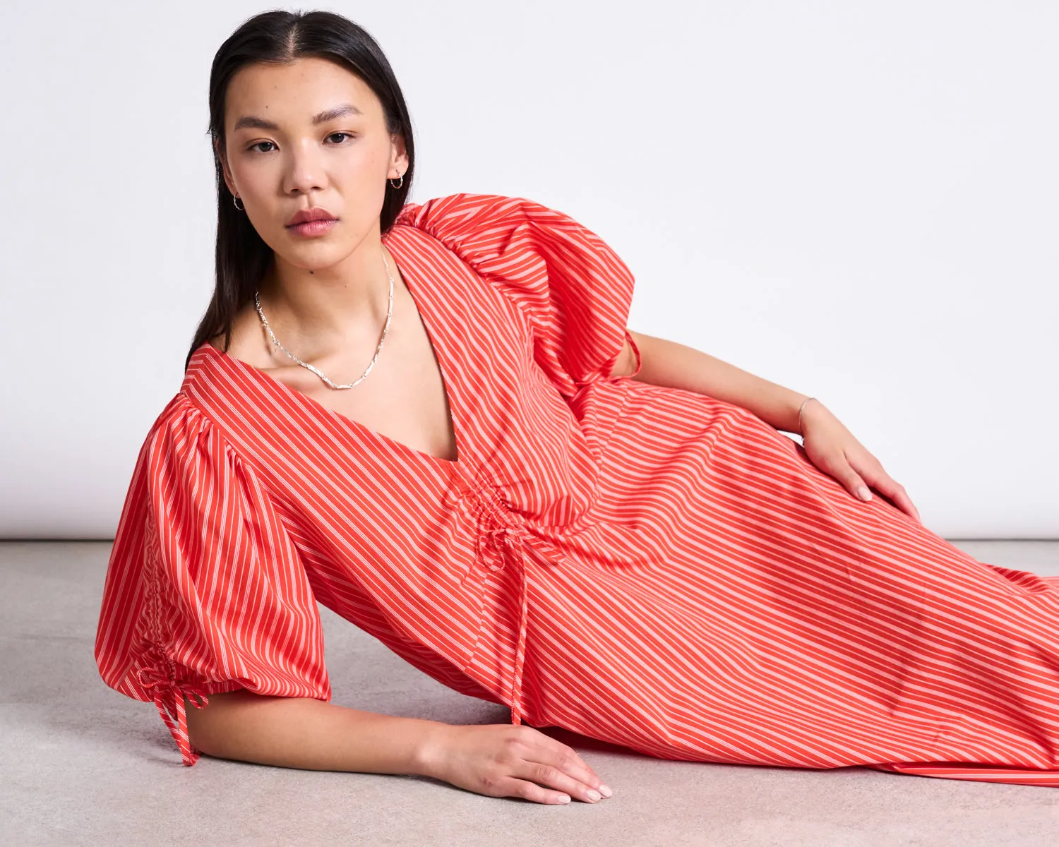 MAXI DRESS DANS CHERRY RED WHITE STRIPED