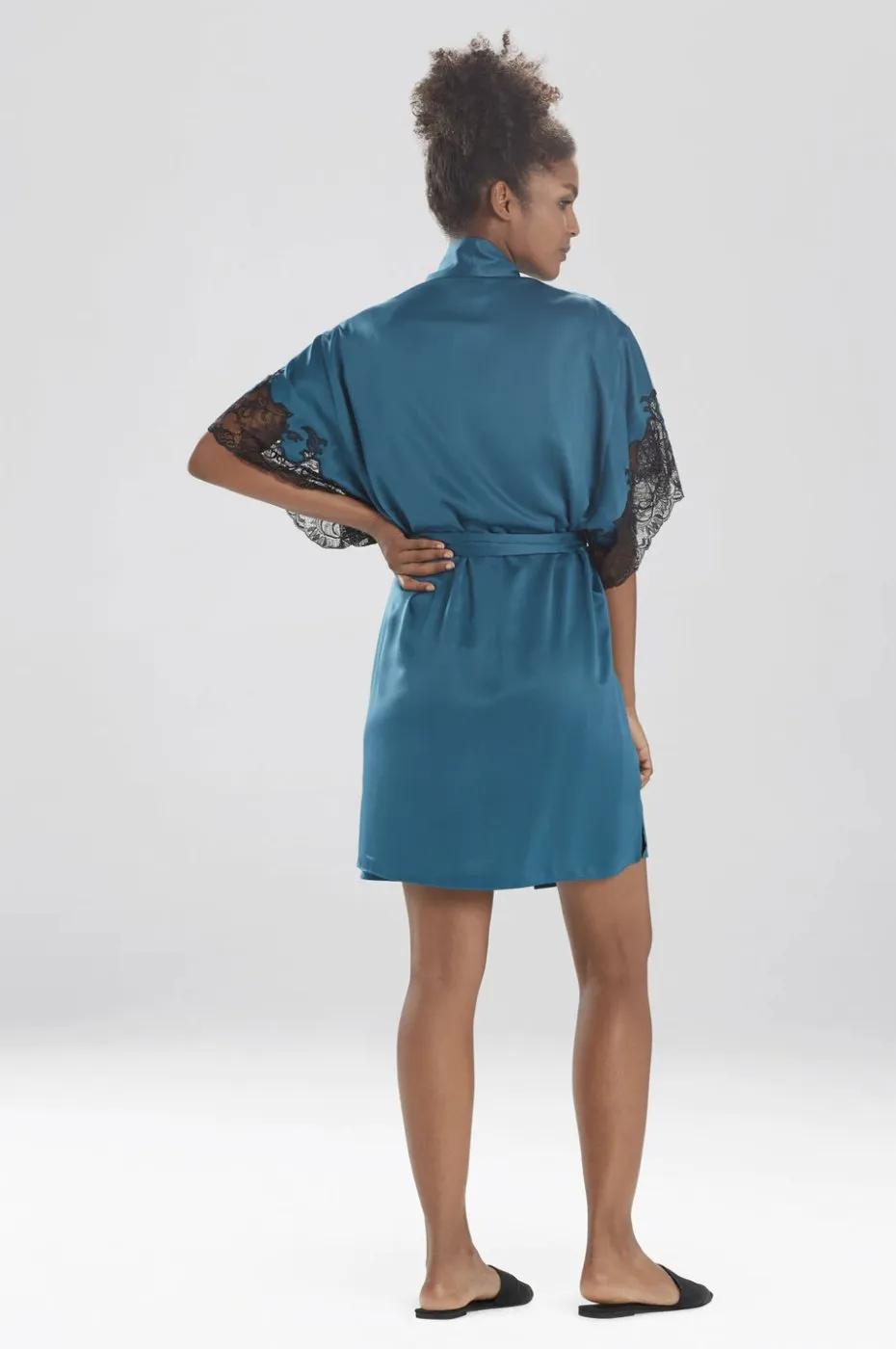 Natori Plume Kimono Robe