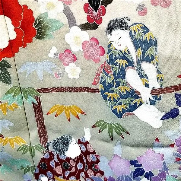 "Hidden Kids" Vintage Tomesode