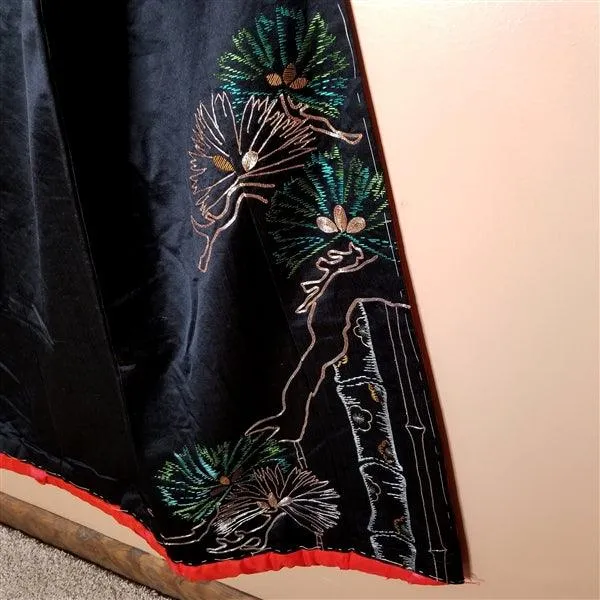 "Old Friends" Meiji Antique Wedding Kimono (Uchikake)