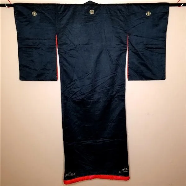 "Old Friends" Meiji Antique Wedding Kimono (Uchikake)