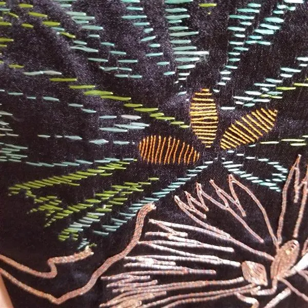 "Old Friends" Meiji Antique Wedding Kimono (Uchikake)