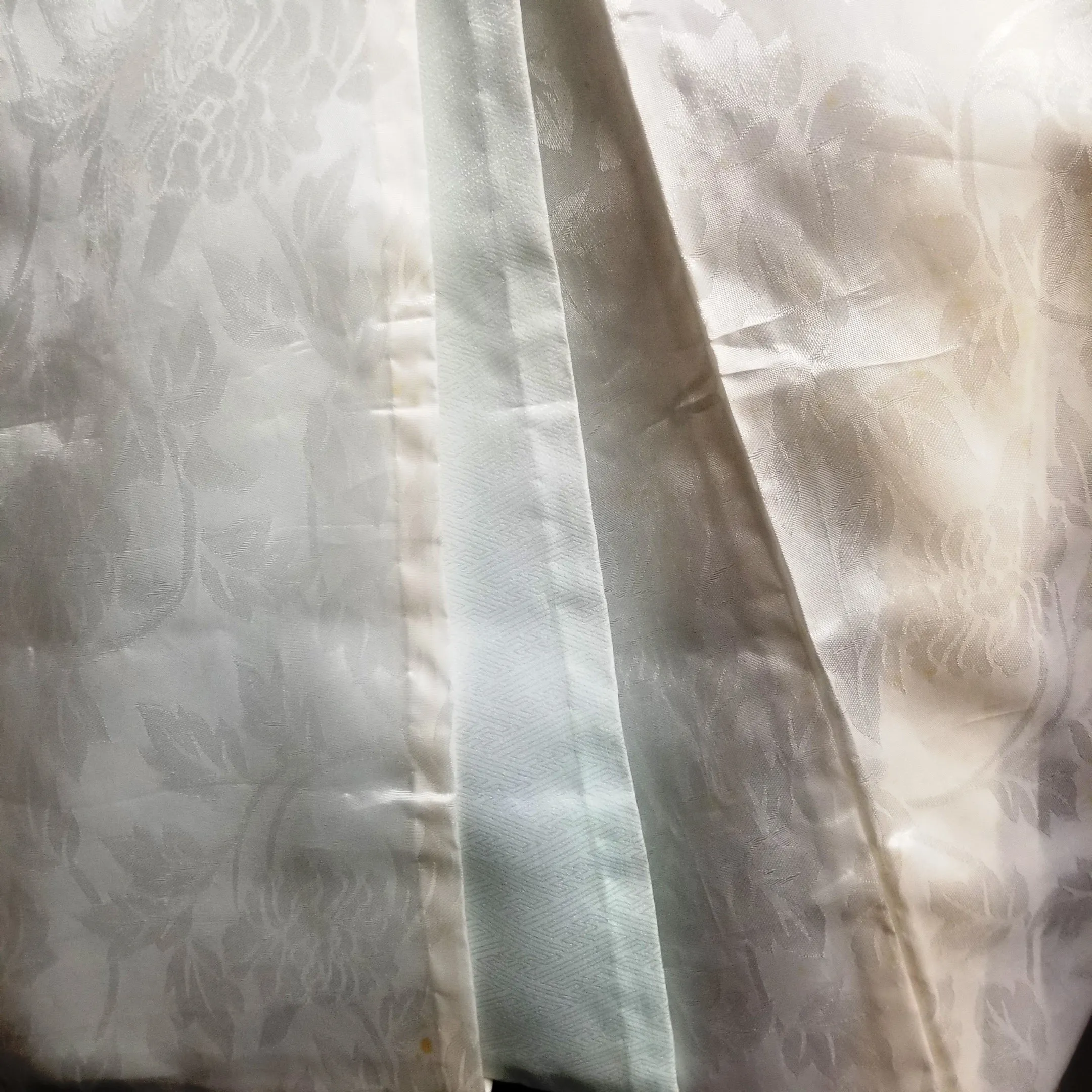 "White Vines" Vintage Girls Underkimono