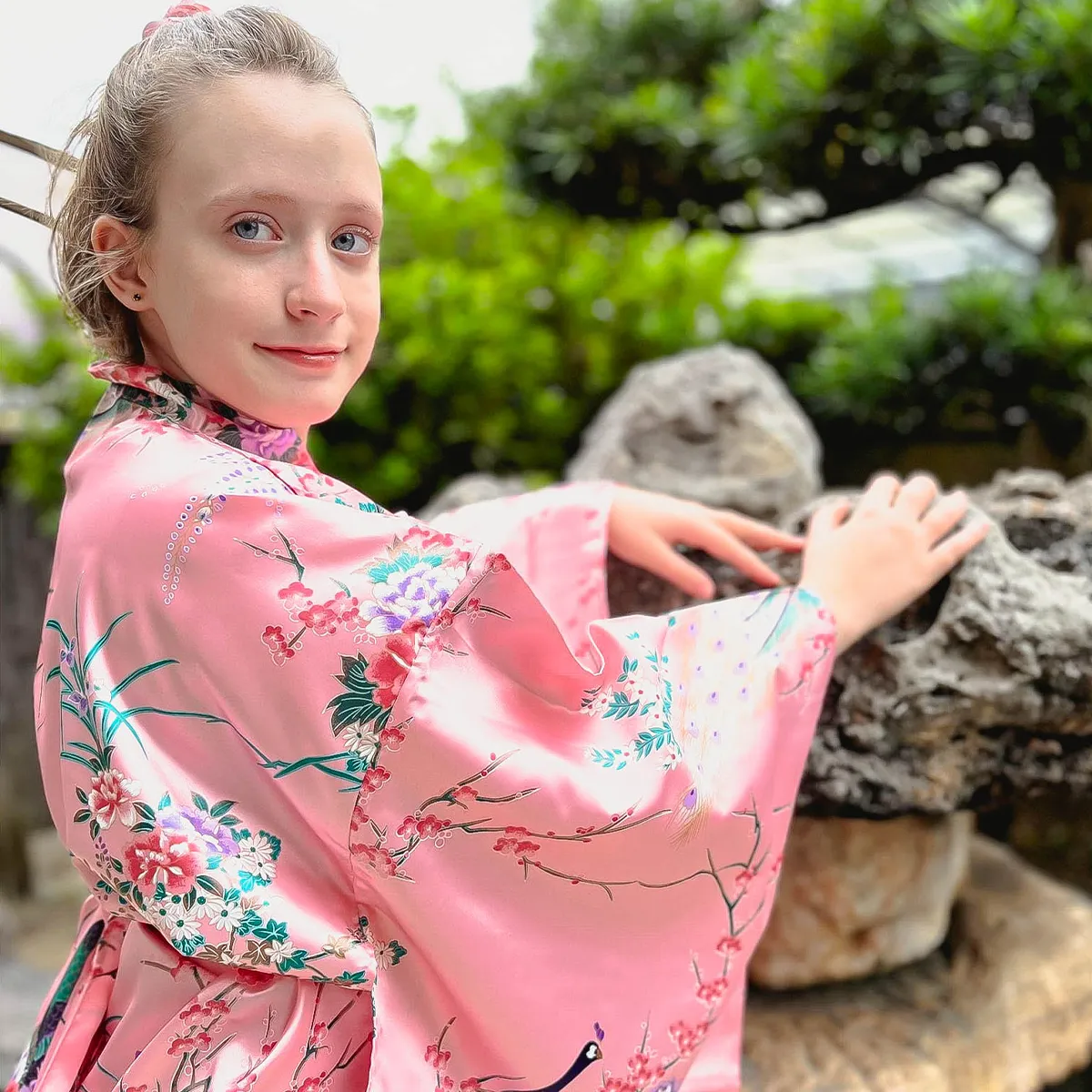Women' Yukata: Peacock Peony (Polyester)